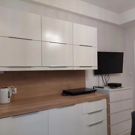 Agapella - Monte Проживання в сім'ї